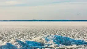 Uroki zimy nad jeziorem Dargin w porcie Dziki Harsz - zdjęcie 36