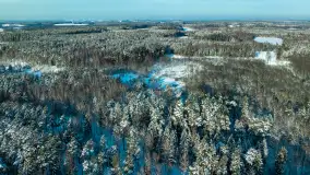 Różne miejsca na Mazurach na zimowych zdjęciach z drona, styczeń 2024 r. - zdjęcie 26