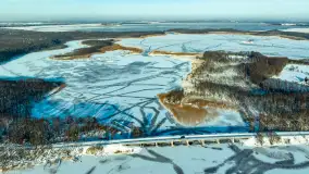 Różne miejsca na Mazurach na zimowych zdjęciach z drona, styczeń 2024 r. - zdjęcie 13