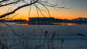 Zachód słońca nad jeziorem Tałty, Mikołajki, styczeń 2024 r. - zdjęcie 15