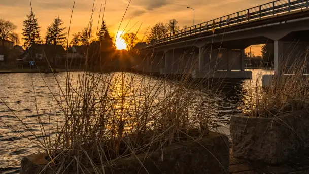 Zachód słońca w Mikołajkach, luty 2024 r. - zdjęcie 8