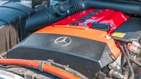 Zlot fanów Mercedesa, Giżycko, kwiecień 2024 r. - zdjęcie 25