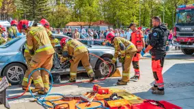 Zlot fanów Mercedesa, Giżycko, kwiecień 2024 r. - zdjęcie 44