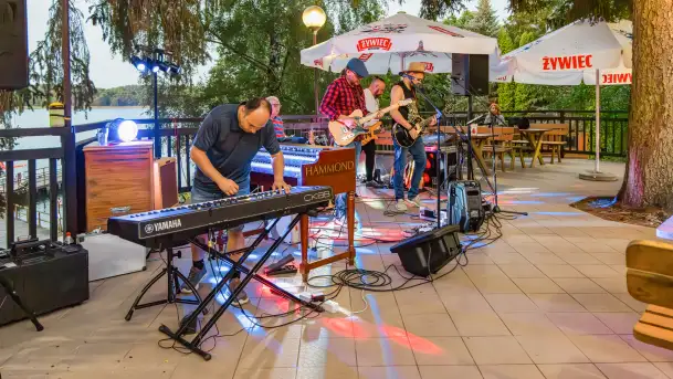 Blue Card, Łabędzi Ostrów, lipiec 2024 r. - zdjęcie 6