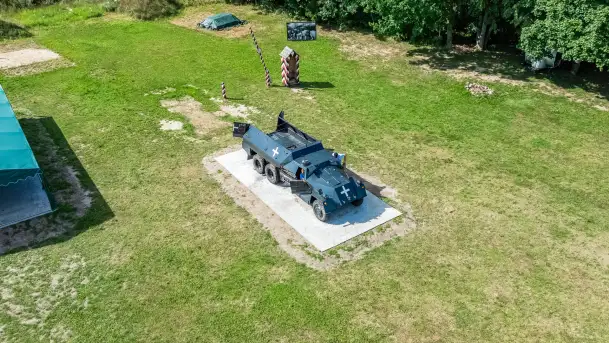 Muzeum Wilcze Lotnisko: Skarbnica Pamiątek po Polskich Dywizjonach Lotniczych - zdjęcie 2