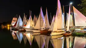 XXV Zlot Klubu Jacht Oldtimer, zdjęcia nocne, sierpień 2024 r. - zdjęcie 21