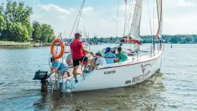 Żeglarska przygoda i rozwój emocjonalny: Unikalne obozy Ważka.net dla młodzieży - zdjęcie 15