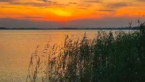 Zachód słońca nad jeziorem Święcajty, Ogonki, wrzesień 2024 r. - zdjęcie 2