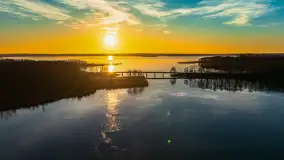 Wschód słońca nad jeziorem Dargin, most Sztynorcki, grudzień 2024 r. - zdjęcie 17