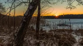 Zachód słońca nad jeziorem Skarż Wielki, luty 2025 r. - zdjęcie 17