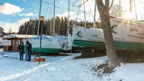 Niedzielne, zimowe popołudnie w Wilkasach nad Niegocinem, luty 2025 r. - zdjęcie 12