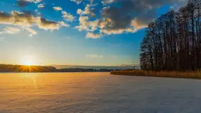 Zachód słońca nad jeziorem Kisajno, Piękna Góra, luty 2025 r. - zdjęcie 8