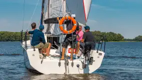 Szaleństwa pod trzema żaglami z Jeziorak Jacht Club - zdjęcie 22