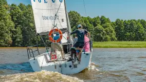 Szaleństwa pod trzema żaglami z Jeziorak Jacht Club - zdjęcie 33