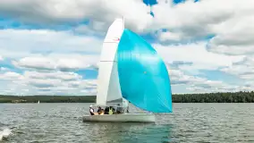 Młodzi adepci żeglarstwa nad jeziorem Dadaj - Rumszewicz Sailing - zdjęcie 56