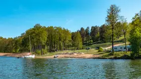 Jezioro Czos, Mrągowo widziane z wody, maj 2025 r. - zdjęcie 29