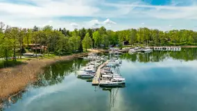 Łabędzi Ostrów i jezioro Kisajno przed Majówką - zdjęcie 20