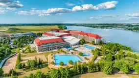 Hotel Gołębiewski w Mikołajkach, partner targów Słońce i Woda 2026 - zdjęcie 18