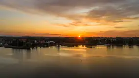 Zachód słońca nad jeziorem Bocznym, Rydzewo z lotu ptaka, lipiec 2025 r. - zdjęcie 35