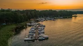 Zachód słońca nad jeziorem Kisajno, Łabędzi Ostrów, lipiec 2025 r. - zdjęcie 12
