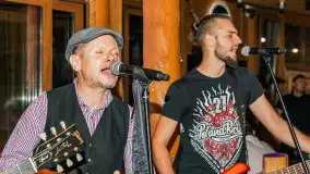 Jack Sparrow Band w tawernie Rozbitek, sierpień 2025 r. - zdjęcie 4