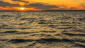 Zachód słońca nad jeziorem Śniardwy, Szeroki Ostrów, czerwiec 2025 r. - zdjęcie 8