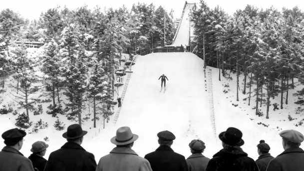 Zapomniana i już dziś nieistniejąca skocznia narciarska na Mazurach (rekonstrukcja AI) - zdjęcie 12