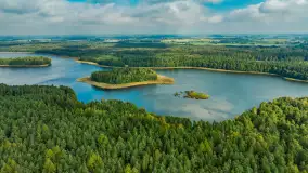 Mazury z drona, kolejny MIX ujęć, październik 2025 - zdjęcie 3