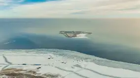 Niegocin skuty lodem w okowach zimowych mgieł, styczeń 2026  - zdjęcie 15