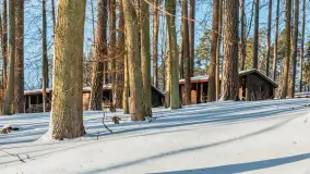 Wodnik nad jeziorem Nidzkim w zimowej scenerii, styczeń 2026 r. - zdjęcie 49