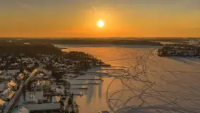 Zachód słońca nad jeziorem Bocznym z drona, styczeń 2026 r. - zdjęcie 9