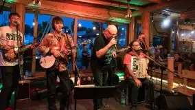 Zdjęcia: Port AZS-u oklaskiwał zespół Mechanicy Shanty - zdjęcie 8