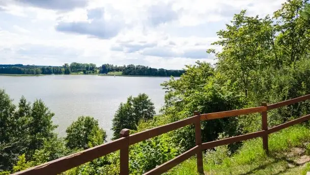 Zdjęcia: Punkt widokowy nad Święcajtami z historią - zdjęcie 4