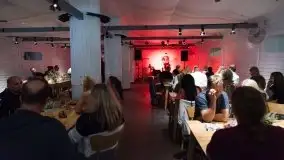 Zdjęcia: Fantastyczny wokal w sztynorckiej restauracji - zdjęcie 3