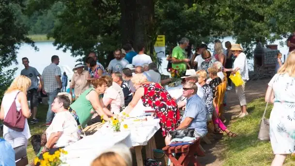 Zdjęcia: "Sąsiedzka" uczta dla ducha i dla ciała - zdjęcie 11