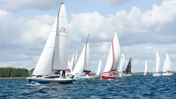 Zdjęcia: Silny wiatr i pięć wyścigów  - zdjęcie 3