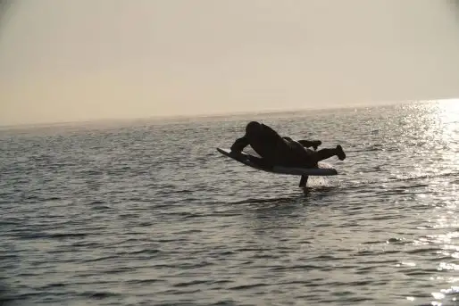 Zdjęcia: Deska eFoil na Mazurach - lewituj nad wodą w sezonie 2020 - zdjęcie 3