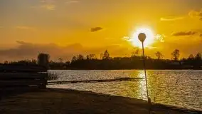 Tło Dla Mew i Marina Rydzewo w kolorach zachodu słońca - zdjęcie 11