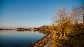 Pierkunowo i jezioro Kisajno w kwietniowym słońcu - zdjęcie 25