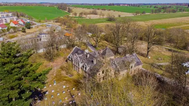 Wopławki - piękny pałac i zagadkowa kaplica - zdjęcie 7