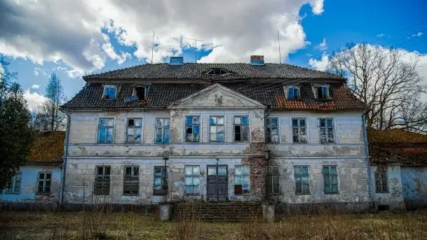 Pałac w Bęsi, na który rzucono klątwę - zdjęcie 10