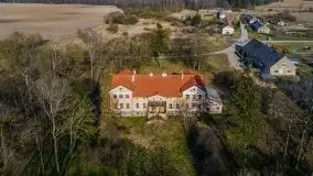 Zdjęcia: Pałac w Skandławkach – do kupienia romantyczna pozostałość dawnych Mazur - zdjęcie 21