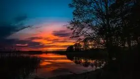 Zachód słońca nad jeziorem Tajty, 29 kwietnia 2020r. - zdjęcie 29