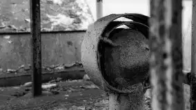 Niemy świadek mazurskich jezior spoczywa koło Rynu - zdjęcie 34