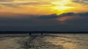 Zdjęcia: Poradnik motorowodny, skuterem i jachtem motorowym przez Mazury - jezioro Mamry - zdjęcie 12