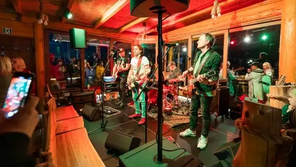 Kapela Korzuh w AZS Wilkasy - zdjęcie 1