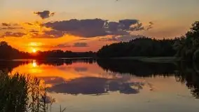 Zachód słońca nad jeziorem Łękuk - zdjęcie 1
