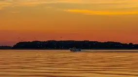 Zachód słońca, widok z wody na jezioro Święcajty - zdjęcie 30