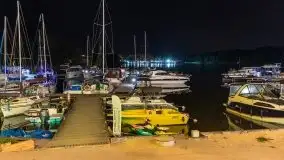 Nocne życie w porcie Tajty, sierpień 2020 r. - zdjęcie 12