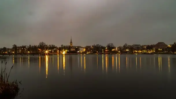 Nocny i świąteczny Kętrzyn, grudzień 2020 r. - zdjęcie 4